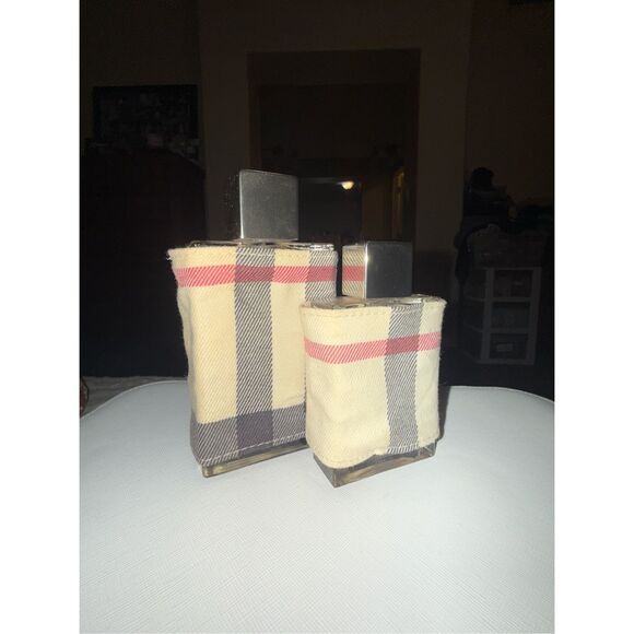 Iconic Burberry London for Men & Women Eau de Toilette – Plaid Bottle Set - Picture 2 of 9